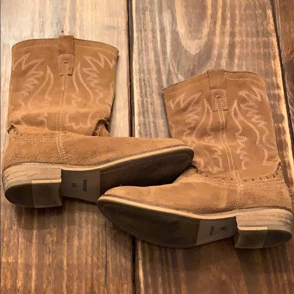 Bronx Shoes - Women’s 36 Bronx suede boots